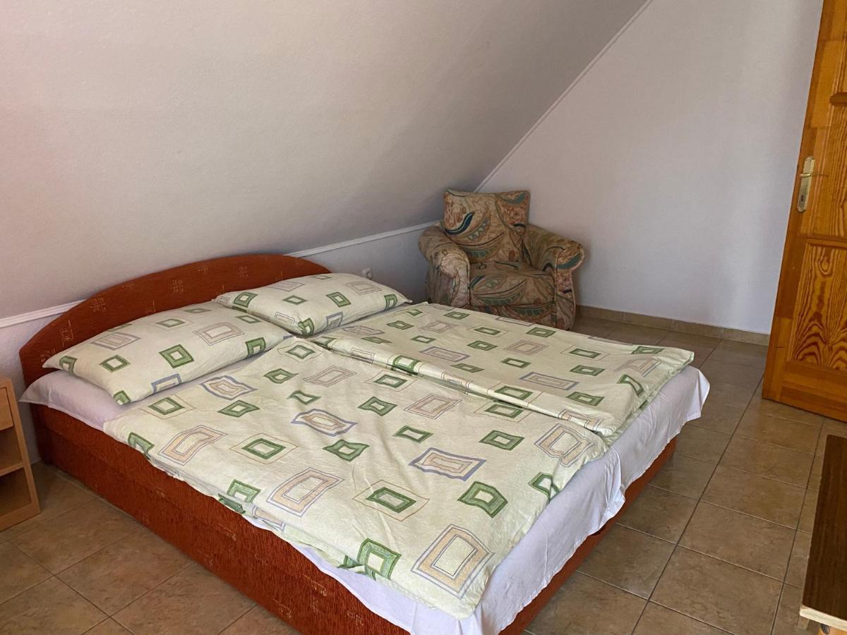 Abigél Apartmanház Balatonfüred Extérieur photo